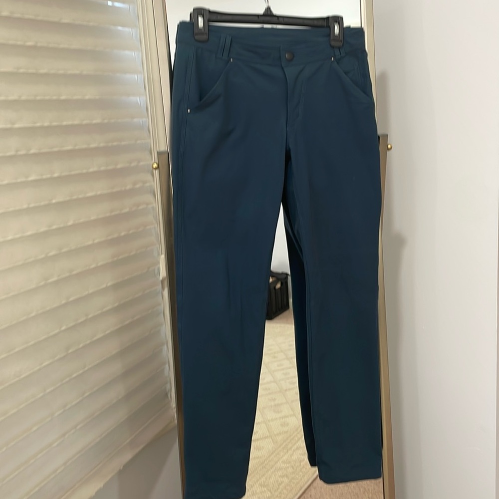Lululemon slim fit 5 pocket pant